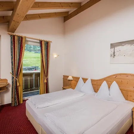 Waldheim Hotel 3*