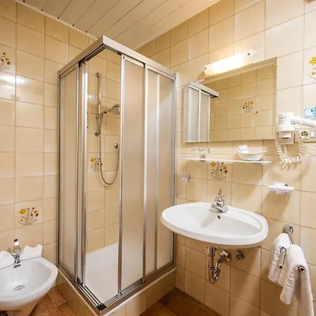 Hotel Waldheim 3*