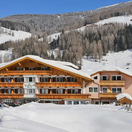 Hotel Waldheim Sexten