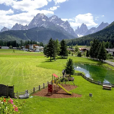 Waldheim 3*